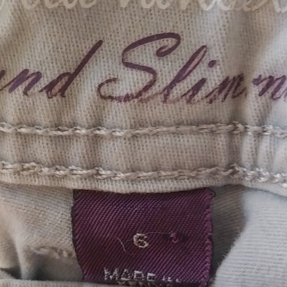 Pants - Picture 2 of 3